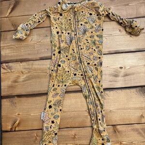 Leafy Baby Bamboo Footies